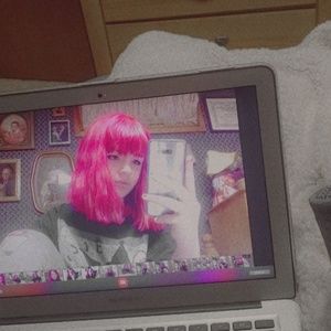 Meet your Posher, Andrea